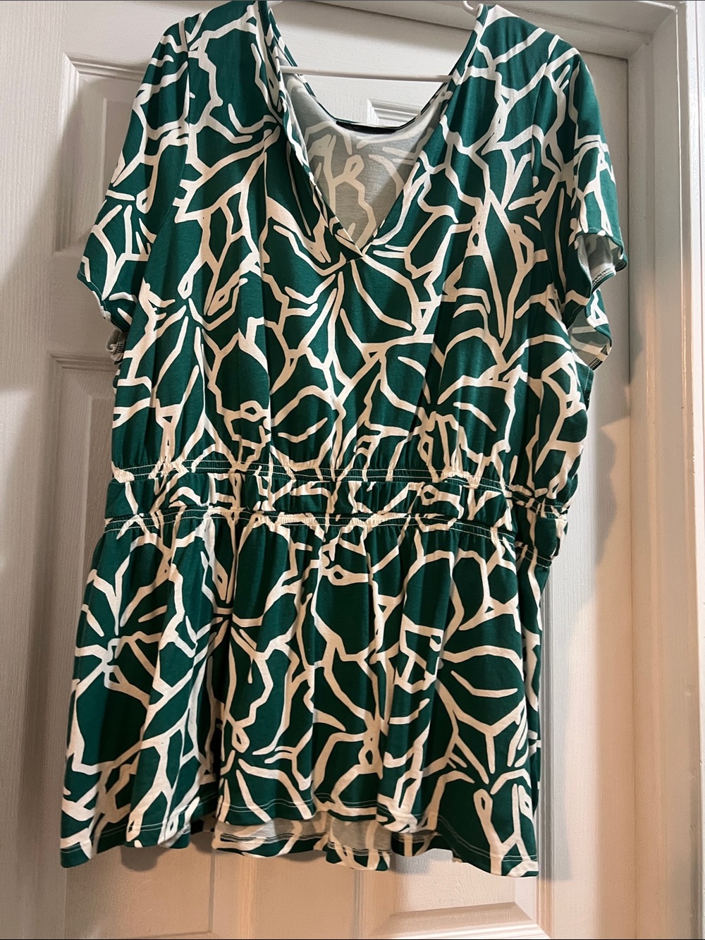 Lane Bryant Green and White V-Neck Peplum Tunic